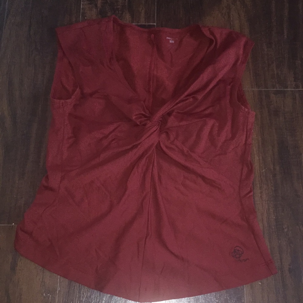 Patagonia top size large